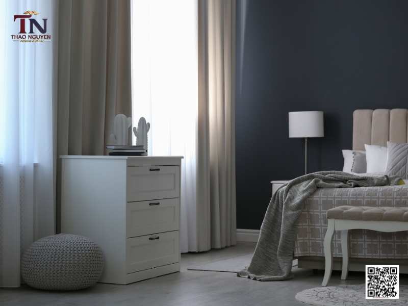 Cách tạo điểm nhấn đẹp mắt cho không gian bằng rèm cửa mà không làm phòng trông bí bách