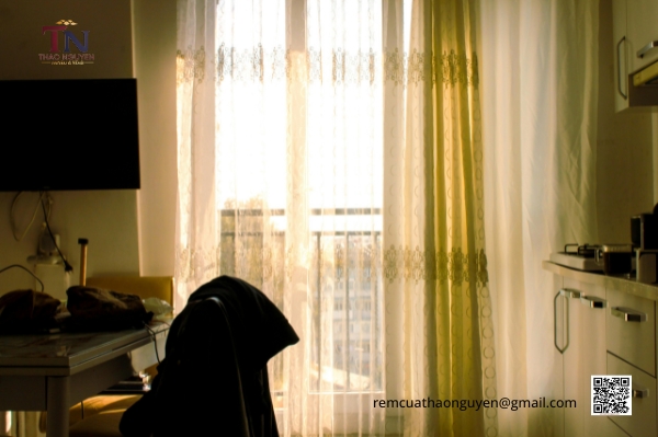 Rèm Cửa Căn Hộ Nhỏ: Bí Quyết Tận Dụng Ánh Sáng Mà Vẫn Riêng Tư