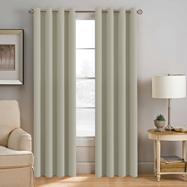 Sử dụng rèm cửa chung cư nào chống nắng hiệu quả cho phòng khách